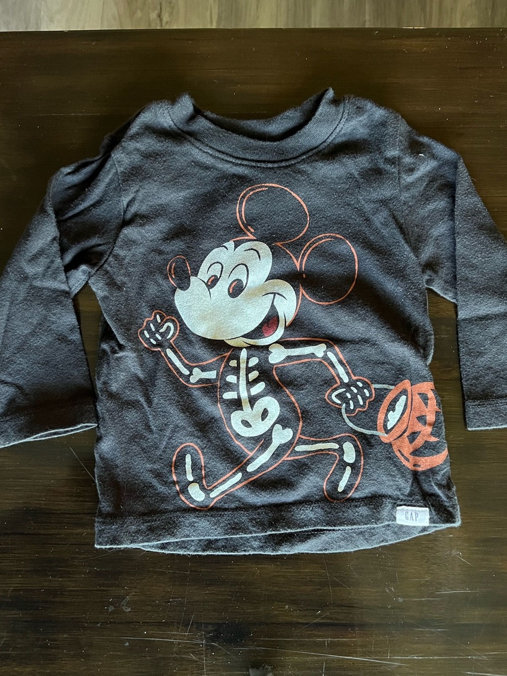 Baby gap Disney glow in the dark Halloween Mickey long sleeve shirt